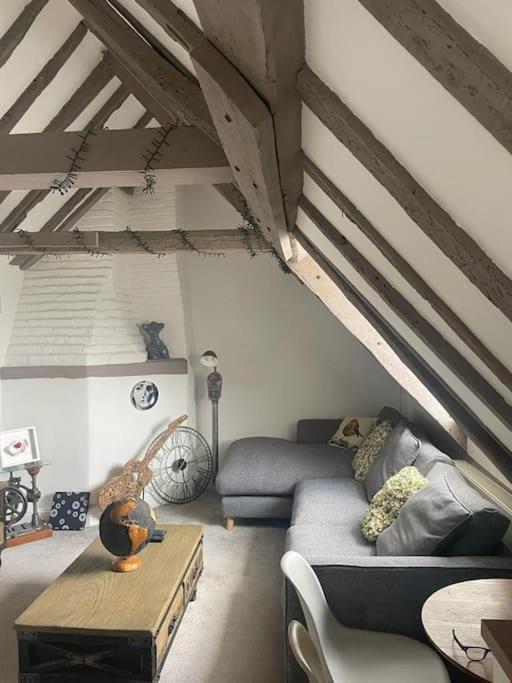 Beautiful 1600'S Loft Apartment. Ware Exterior photo